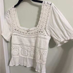 Chic White Crochet Women's Blouse